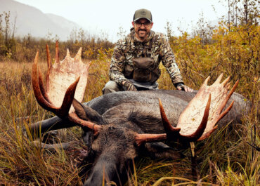 Win this Trophy Moose Hunt in British Columbia