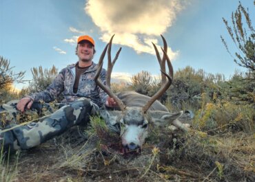 Navigating the 2024 Wyoming Hunting Regulations for Deer and Antelope