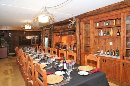 wta_1051_9UCOWR_Dinningroom4lr