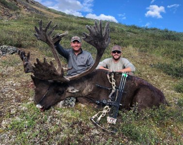 wta_1369__featured_9C0OUE_HuntAlaska