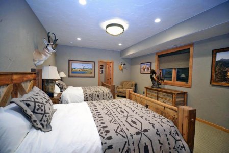 wta_1667_Bedroom-Double-Bed-2