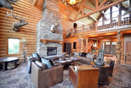 wta_1667_Lodge-LR-Fireplace-2