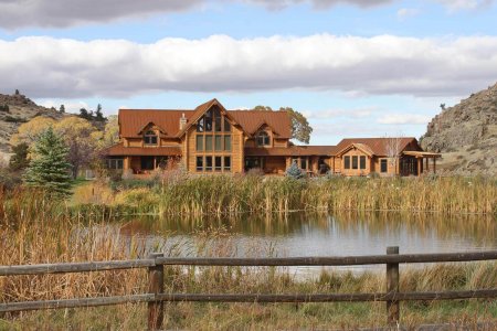 wta_1667_reid-creek-hunting-lodge-wagonhound