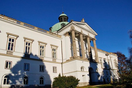 wta_2265_zamok_topolcianky_leto_01