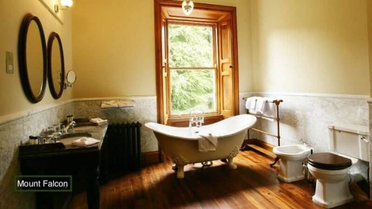 wta_2268_wallpool_suite_bathroom