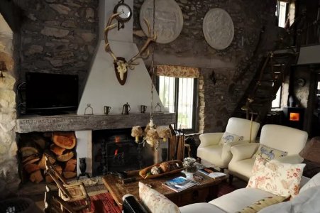 wta_2375_Living