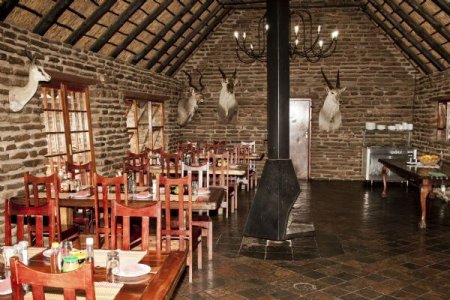 wta_2421_Dinning Room
