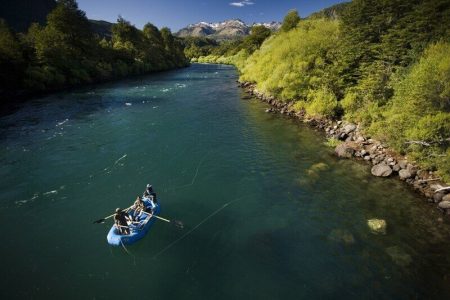 wta_727__featured_BB8P0X_234_fishing(1)