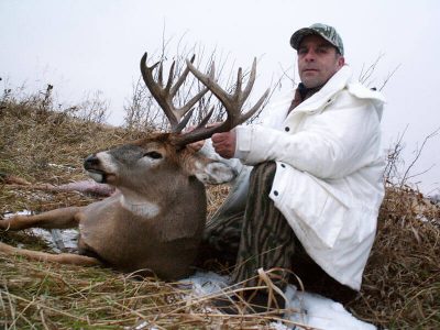 wta_734_15MWY1_237_Whitetail(17)